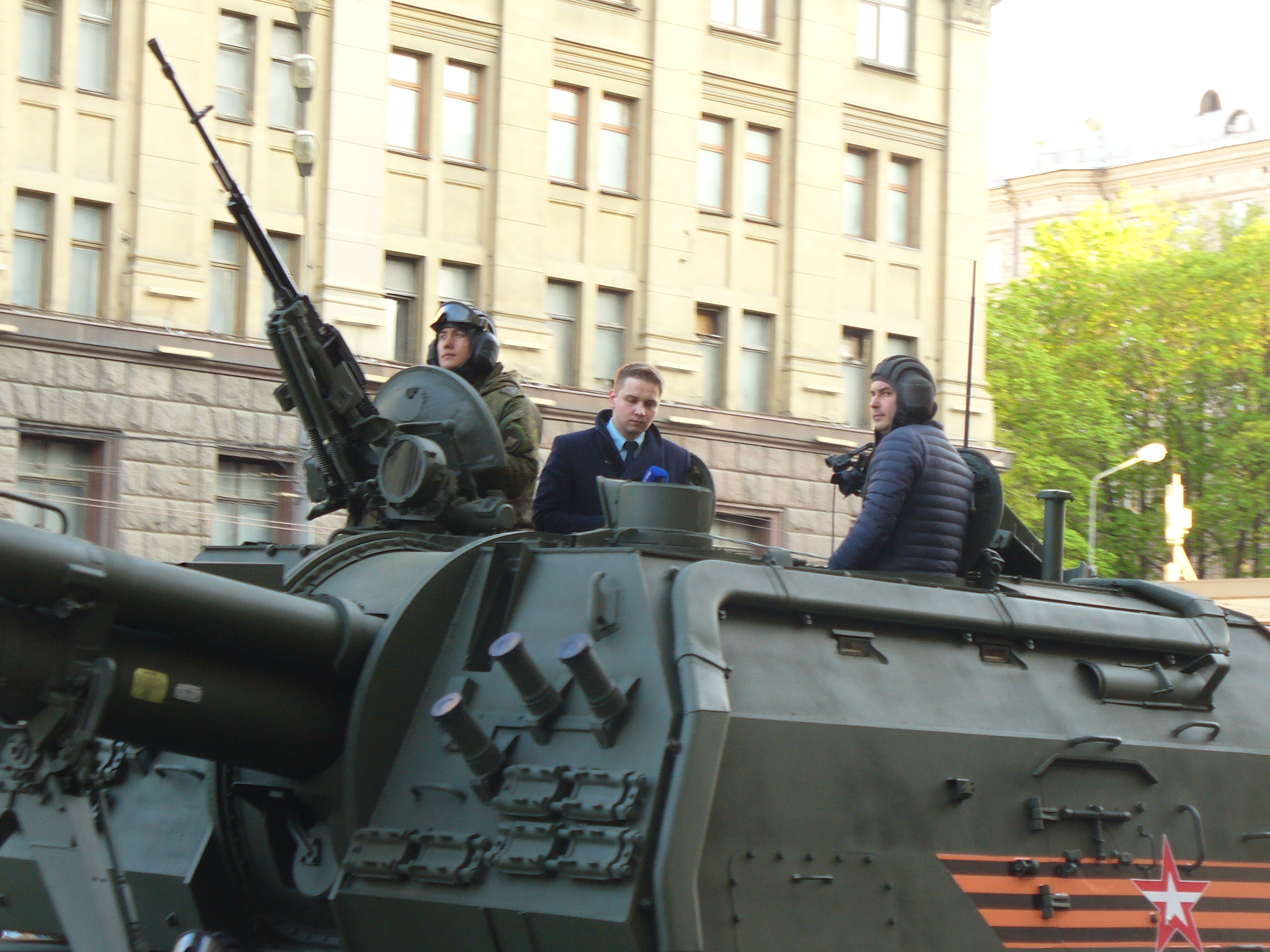 http://forumupload.ru/uploads/000a/e3/16/1179/815013.jpg