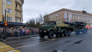 http://forumupload.ru/uploads/000a/e3/16/1472/t672245.png