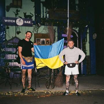 http://forumupload.ru/uploads/000a/e3/16/2022/t672436.jpg
