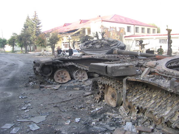http://forumupload.ru/uploads/0011/e4/51/20/t229369.jpg