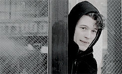 http://forumupload.ru/uploads/001b/10/11/10/196795.gif