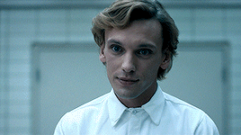 http://forumupload.ru/uploads/001b/5c/82/672/97029.gif