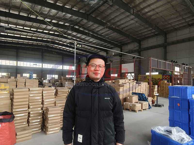 we warehouse
