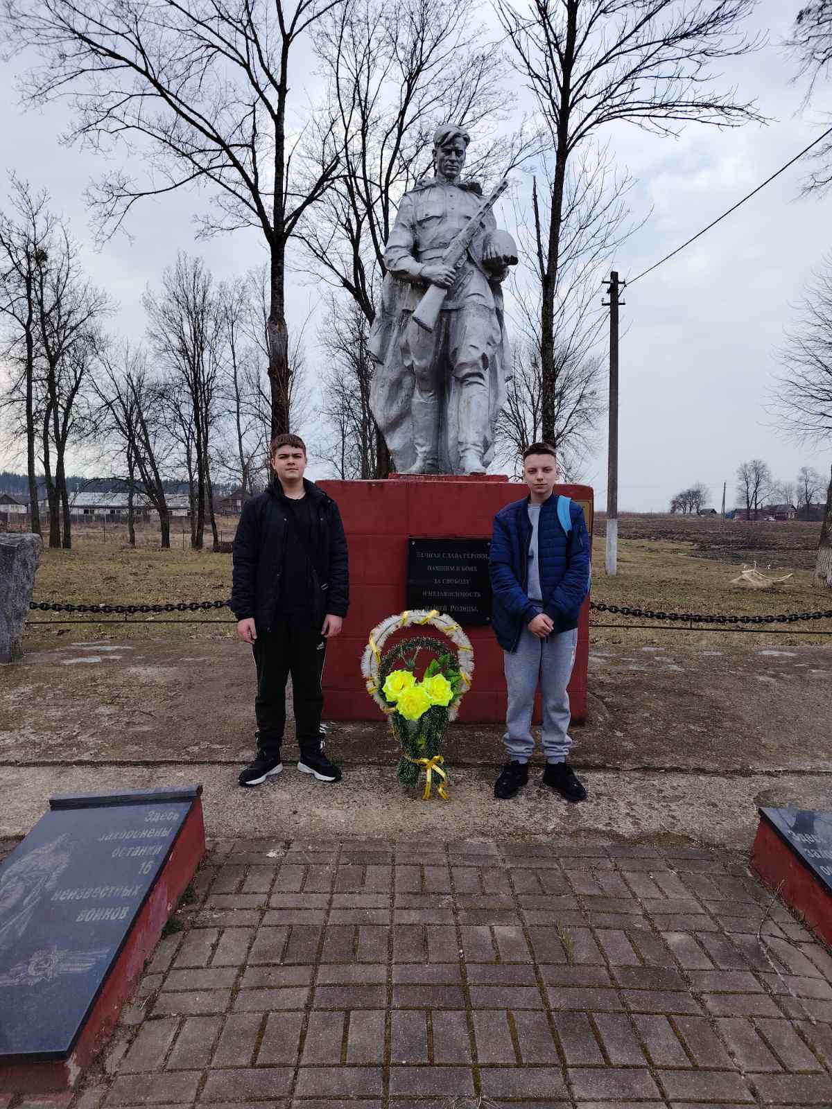 http://forumupload.ru/uploads/001c/6b/51/2/115771.jpg