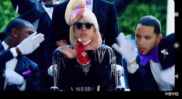Леди Гага-Lady Gaga -  всемирный проект Рептоидов - Иллюминатов....