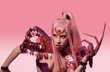 Леди Гага-Lady Gaga -  всемирный проект Рептоидов - Иллюминатов....
