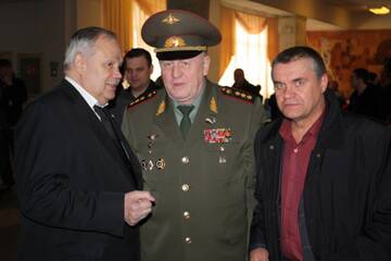 https://forumupload.ru/uploads/000b/27/15/3266/t652882.jpg