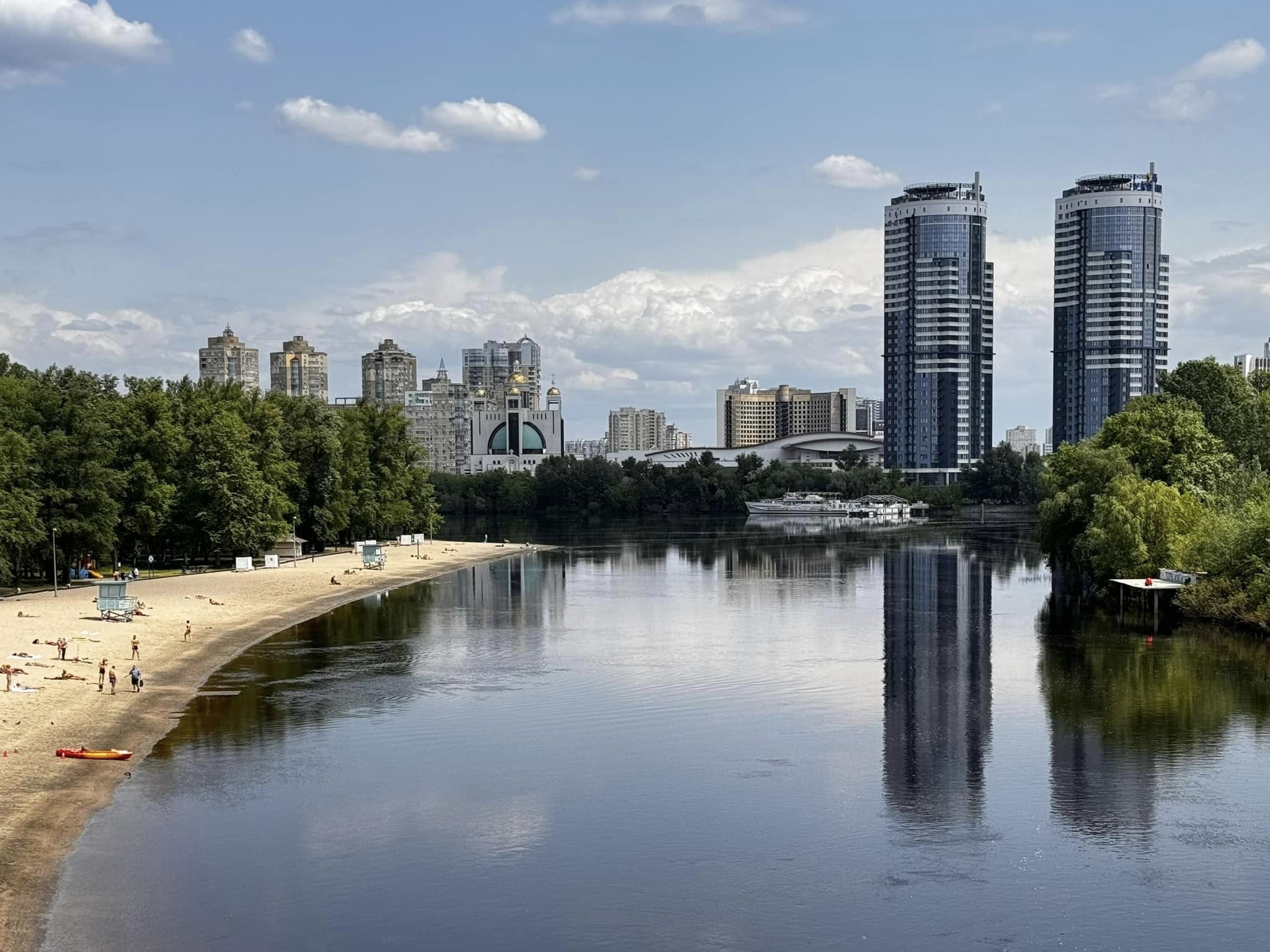 https://forumupload.ru/uploads/000f/a0/99/91/563541.jpg
