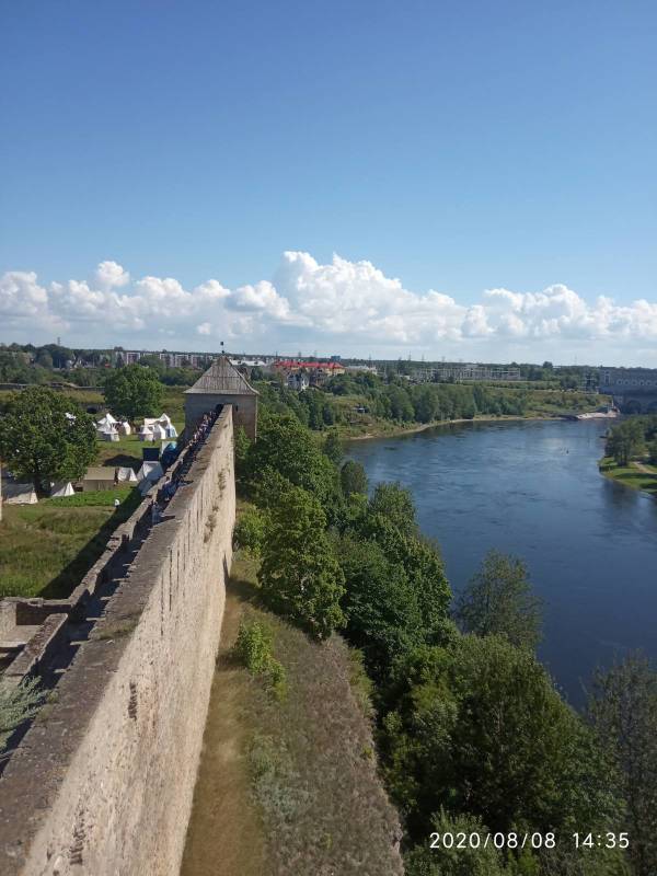 https://forumupload.ru/uploads/0012/15/01/653/t466022.jpg