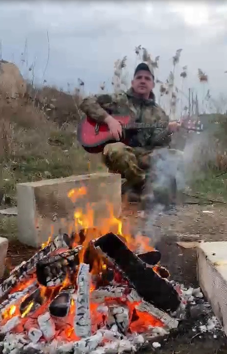 https://forumupload.ru/uploads/0015/f8/d0/201/t748488.png