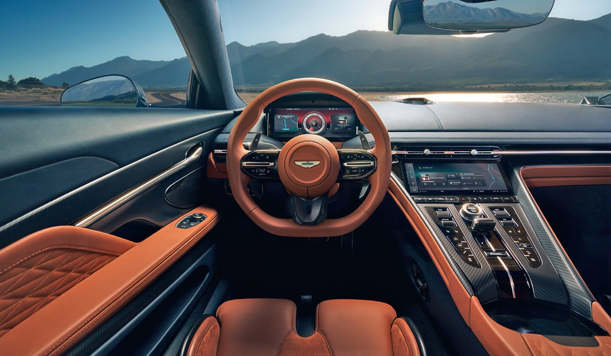 Представлен новый спорткар Aston Martin DB12 438849