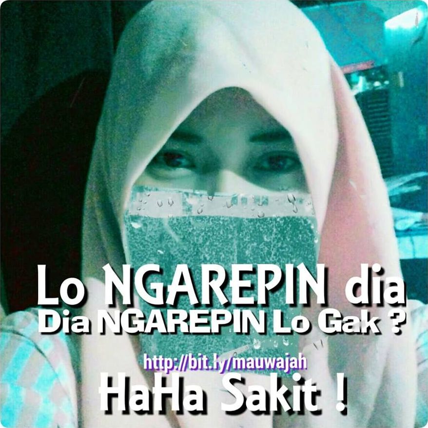 Foto Meme Soraya Ferani Dhita, Selfie Cewek Hijaber - Lo Ngarepin Dia