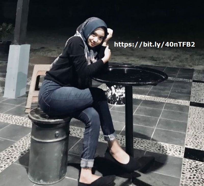 Ferani Dhita, COD kue Donat Soraya Cewek Berjilbab