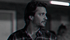https://forumupload.ru/uploads/001c/38/af/222/895711.gif