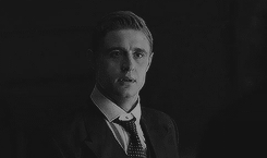 https://forumupload.ru/uploads/001c/64/37/24/454797.gif